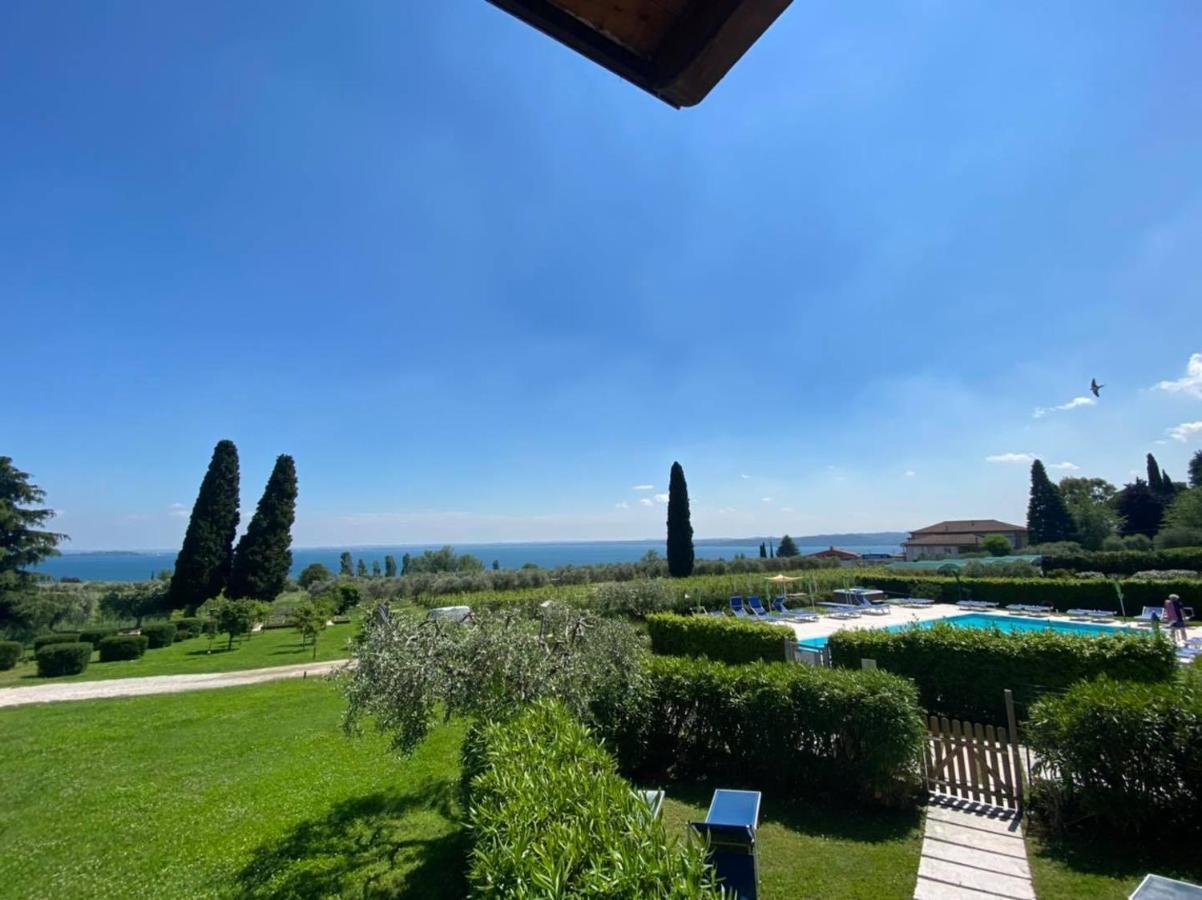 Residence Corte Ferrari -Ciao Vacanze- Moniga del Garda Exterior foto