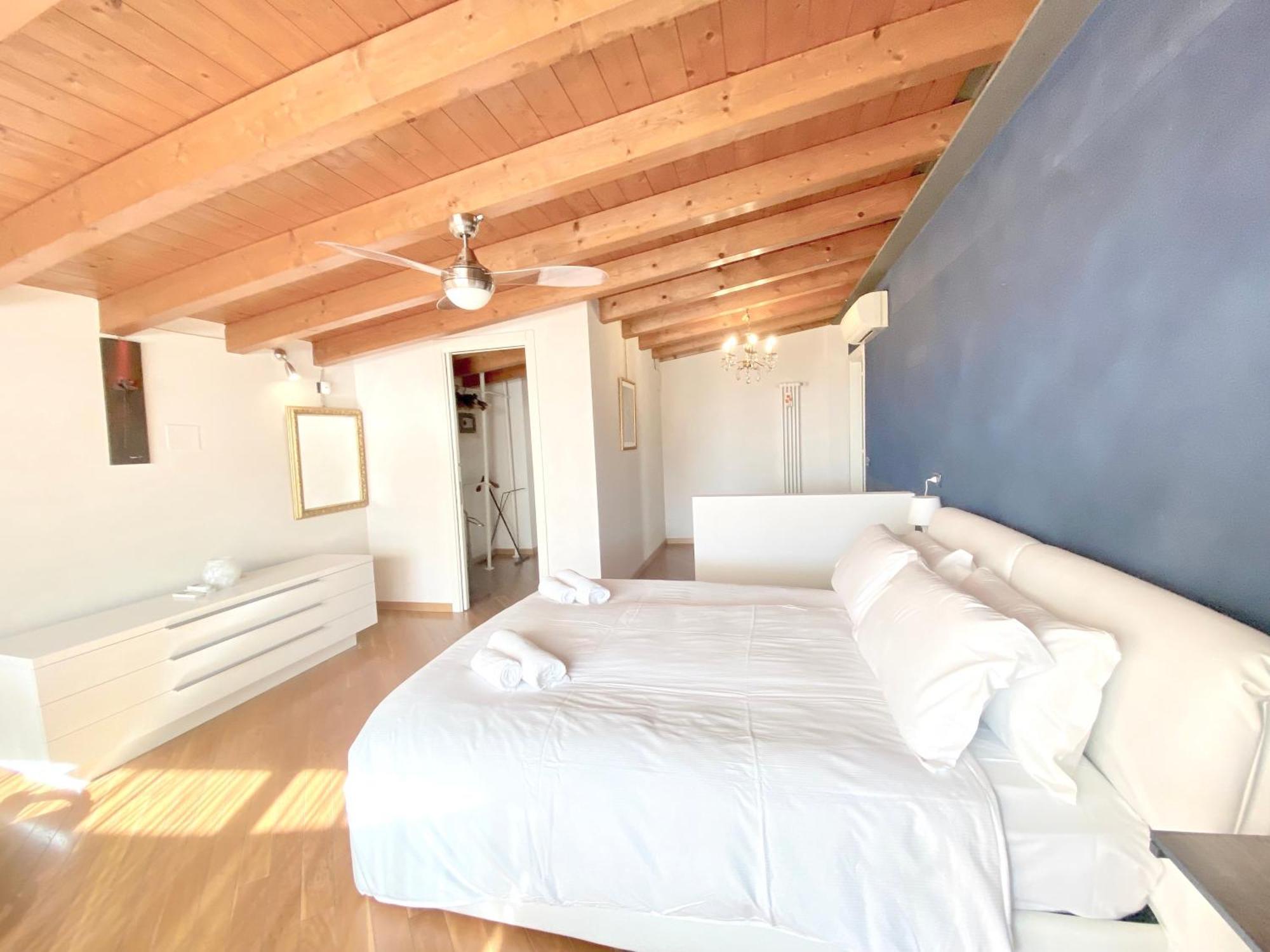 Residence Corte Ferrari -Ciao Vacanze- Moniga del Garda Exterior foto