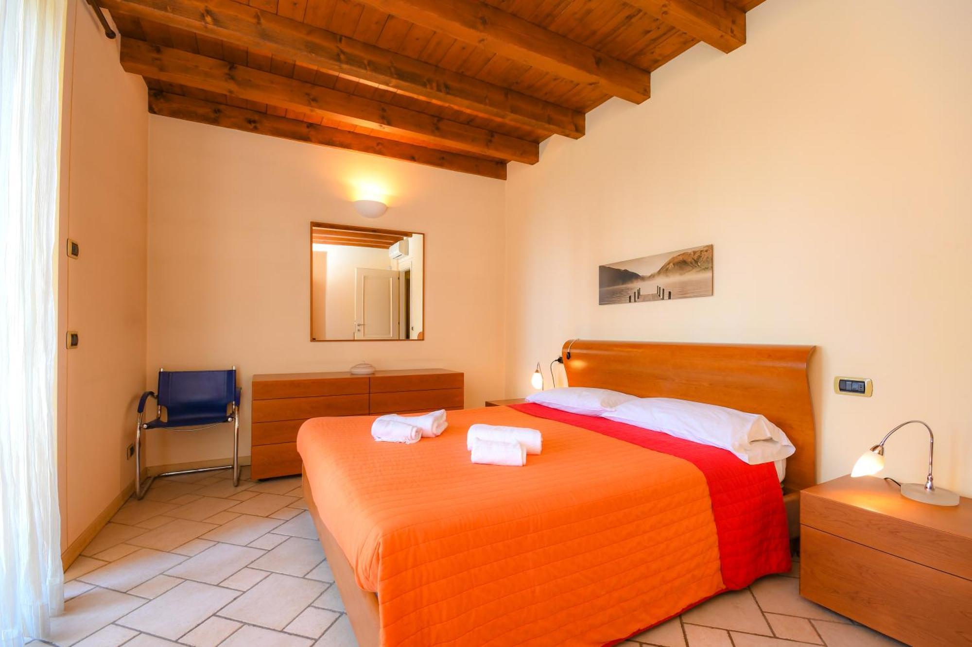 Residence Corte Ferrari -Ciao Vacanze- Moniga del Garda Habitación foto