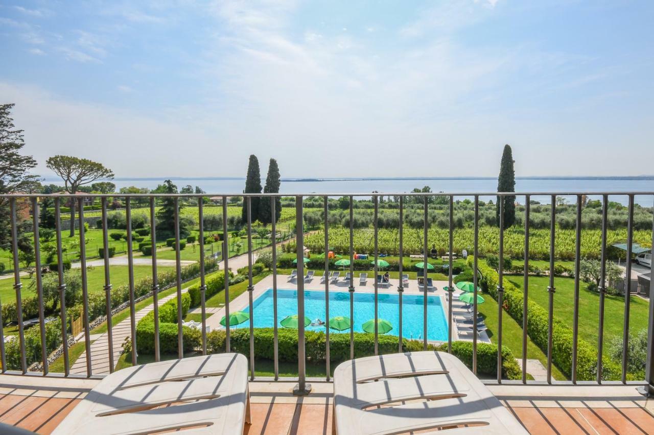 Residence Corte Ferrari -Ciao Vacanze- Moniga del Garda Exterior foto